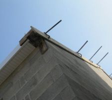 Charpente et debord de toiture