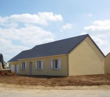 Remise terre (enduit apr&egrave;s 1 mois)