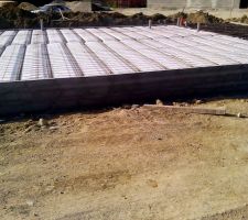 Les hourdis avant le coulage de la dalle