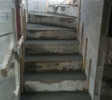 Escalier apr&egrave;s