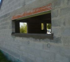 12/04/11 : reprise des seuils et appuis de fenêtres