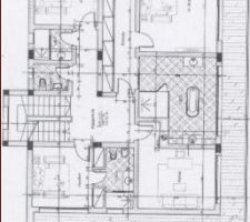 Plan étage comprenant:suite parentale,bureau,deux chambres ,salle d'eau et toilettes.