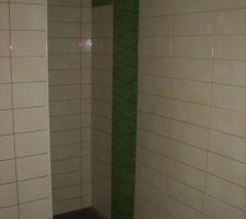 Salle d'eau &eacute;tage