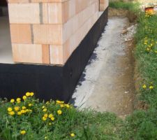 Enduit bitumeux sur vide sanitaire
