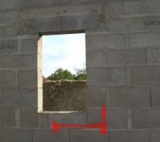 Erreur d'emplacement de la f&ecirc;netre de la salle de bain, d&eacute;cal&eacute; de 20 cm !!