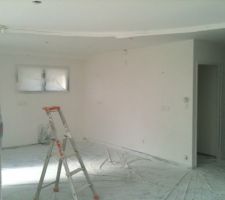 B&acirc;chage, calfeutrage, peinture du RDC   mezzanine