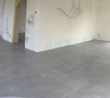 Avant pose des plinthes et des joints