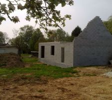 Bizar le pignon, non???