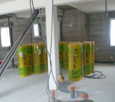 29/04/11 : livraison isolants et cloisons