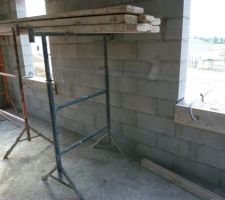 Futur emplacement &icirc;lot cuisine et rebords des fen&ecirc;tres rectifi&eacute;s