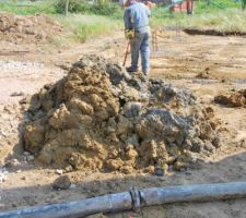 Il y a d&eacute;j&agrave; des taupes...