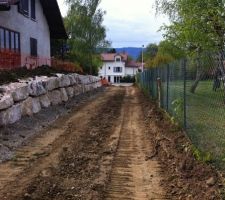 Terrassement et mur de soutènement