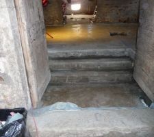 Escalier d&eacute;coffr&eacute;.