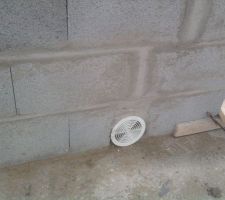 Entrée d'air pour le futur poêle à bois