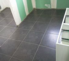 Et une autre de la salle de bain reste plus qu'a faiencer...