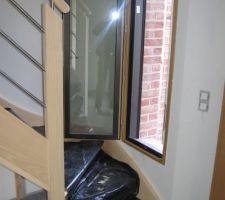 Nous avions une crainte concernant l'ouverture de la fenêtre une fois l'escalier posé... doutes envolés !!