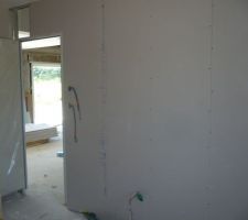 11/05/11 : Placo chambre 4