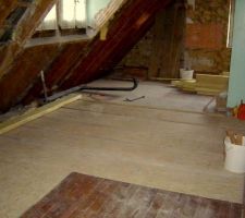 Le plancher de l'étage