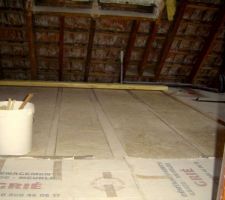 Le plancher de l'étage
