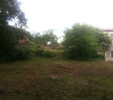 Vue de la 2eme terrasse rejoingnant la troisieme depuis la ou la photo est prise.
Vue vers le nord