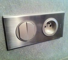 Plaque Legrand Salle de bain du haut