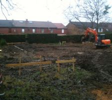 Implantation des chaises et d&eacute;but des Fouilles