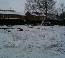 D&eacute;but des fouilles et... gal&egrave;re la neige arrive!!!
