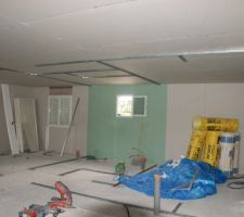 Cot&eacute; SDB   2 Chambres   WC