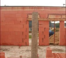 Pilier pas super droit...