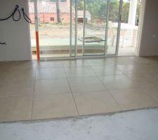 Début carrelage