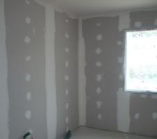 30/05/11 : bandes - chambre 4