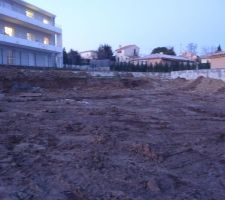 Dommage pour le b&acirc;timent derri&egrave;re !