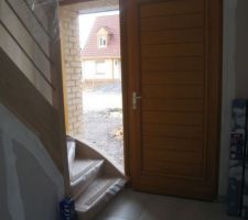 CHOIX MATERIAUX : Portes modele "POMME"   tierce vitrée   Escalier (Une vue de ce que cela donnera)