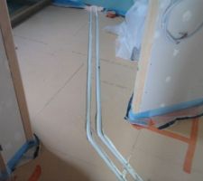 Passage des liaison multicouche 32 entre kit 2 zone et nourisses plancher