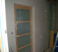 Porte separation cuisine/cellier