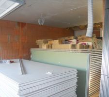 Arrivage de mat&eacute;riaux