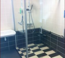 Douche à l'italienne pour SDB du REZ ou suite parentale