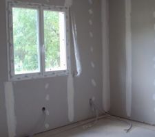 Finitions du jointeur en cours...