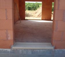 La porte fen&ecirc;tre de devant