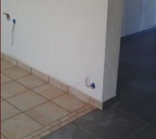 Coin du mur cuisine, salle &agrave; manger, entr&eacute;e