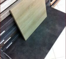 Cuisine stone oak et plan de travail volcano gris