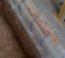 Fers pour &eacute;tendre la dalle.