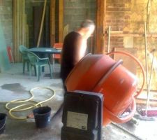 Coulage de l'extension des fondations