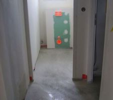 Chape coulée WC et dégagement