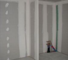 Autre vue des futurs placards de la chambre 3
