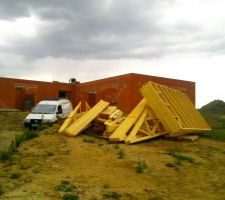 Livraison de la charpente 09.06.2011