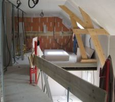 Mezzanine et bureau