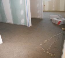 Chape faite... pose du carrelage imminente!