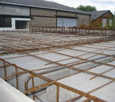 Pr&eacute;paration de la dalle de l'&eacute;tage