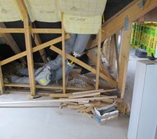 Integration d une partie de la vmc df dans l isolation, la galere